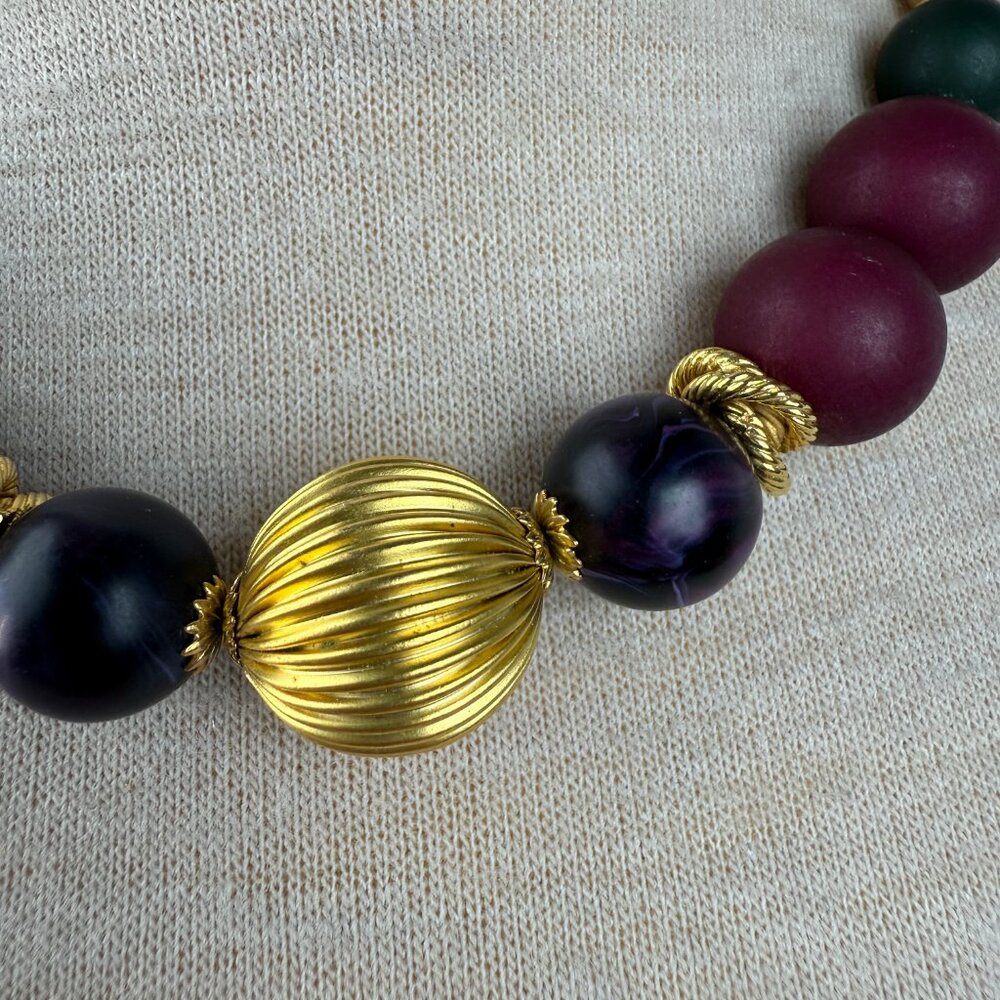 Red & Gold Bead Necklace 20" - Picture 2 of 7